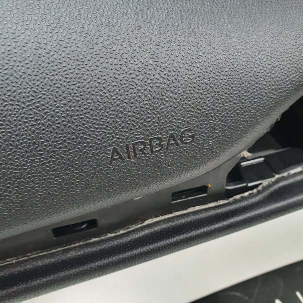 FIESTA MK8 TABLEAU DE BORD AIRBAG ENSEMBLE...