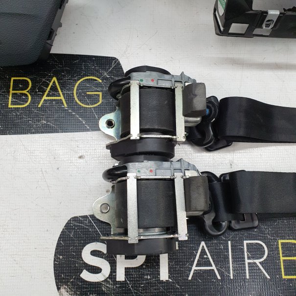 FOCUS 3 III LIFT TABLEAU DE BORD AIRBAG...