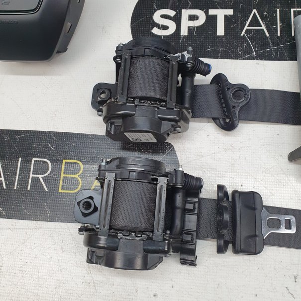 MUSTANG MACH-E DASHBOARD AIRBAG KIT SEAT BELTS