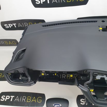 PUMA MK2 DASHBOARD AIRBAG KIT SEAT BELTS 2