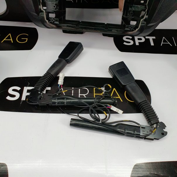 F20 F21 KONSOLA DESKA ROZDZIELCZA AIRBAG...