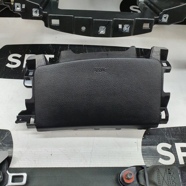 i40 DASHBOARD AIRBAG KIT SET BELTS