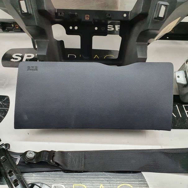 GRAND CHEROKEE MK2 DASHBOARD AIRBAG KIT SEAT BELTS