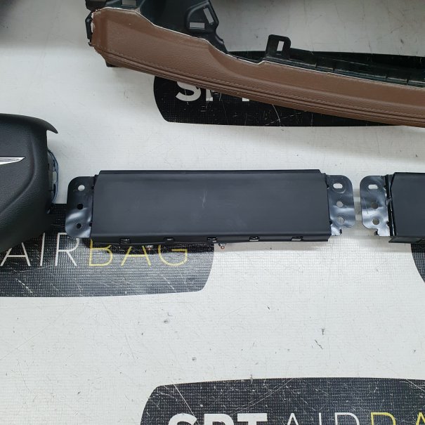 PACYFICA KONSOLE ARMATURENBRETT AIRBAG