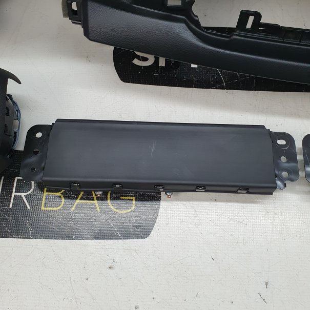 PACYFICA KONSOLE ARMATURENBRETT AIRBAG