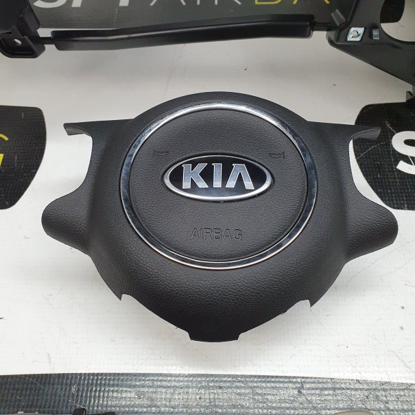 CARENS DASHBOARD AIRBAG KIT SEAT BELTS TENSIONERS