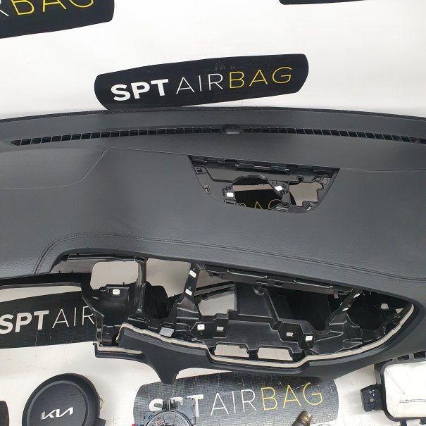 CEED III 3 KONSOLA DESKA ROZDZIELCZA AIRBAG...