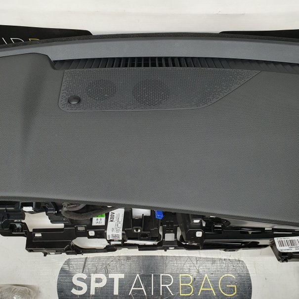 NIRO II 2 DASHBOARD AIRBAG KIT SEAT BELTS