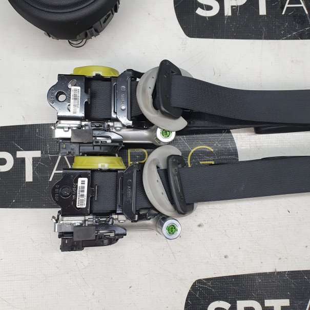 NIRO LIFT DASHBOARD AIRBAG KIT SEAT BELTS