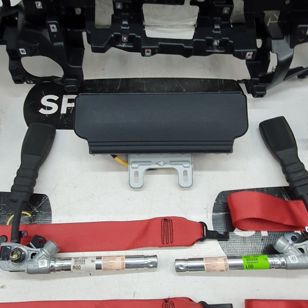 STINGER HEAD UP DASHBOARD AIRBAG SET REEKS...