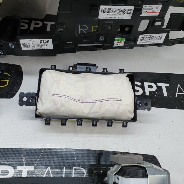 NIRO DASHBOARD AIRBAG SET REEKS