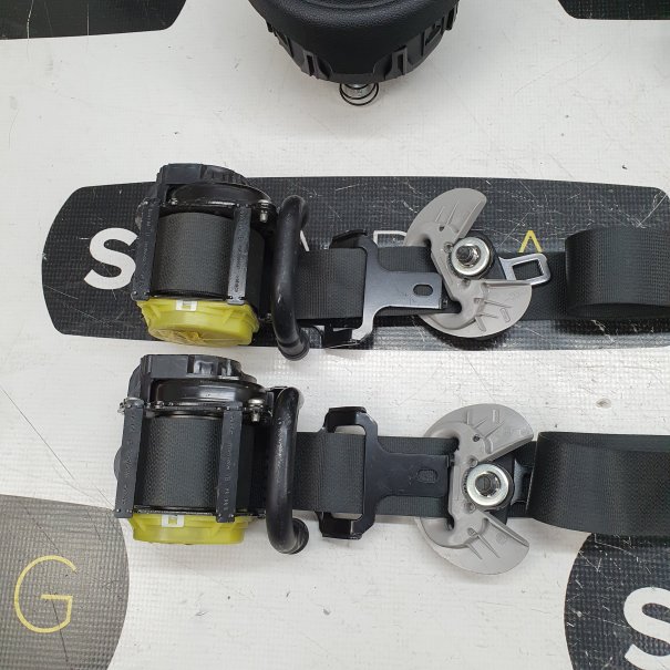 NIRO DASHBOARD AIRBAG KIT SEAT BELTS