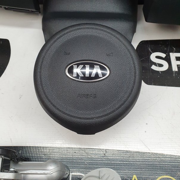 NIRO DASHBOARD AIRBAG KIT SEAT BELTS