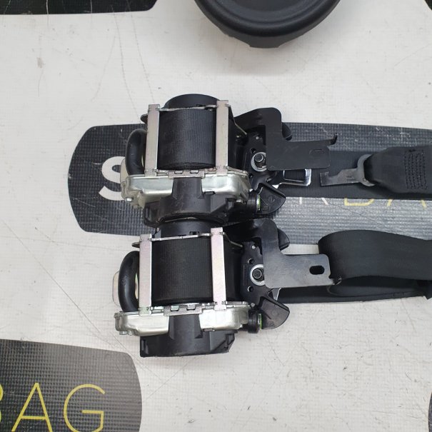 SPORTAGE IV 4 DASHBOARD AIRBAG KIT SEAT BELTS...